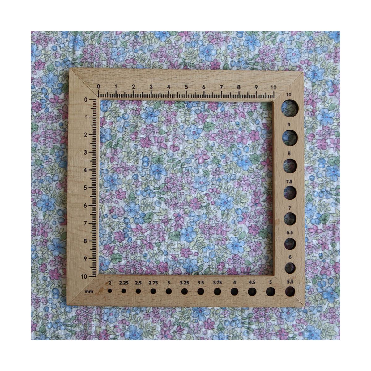 Victoire - Double gaze de coton BIO motif petites fleurs pastel