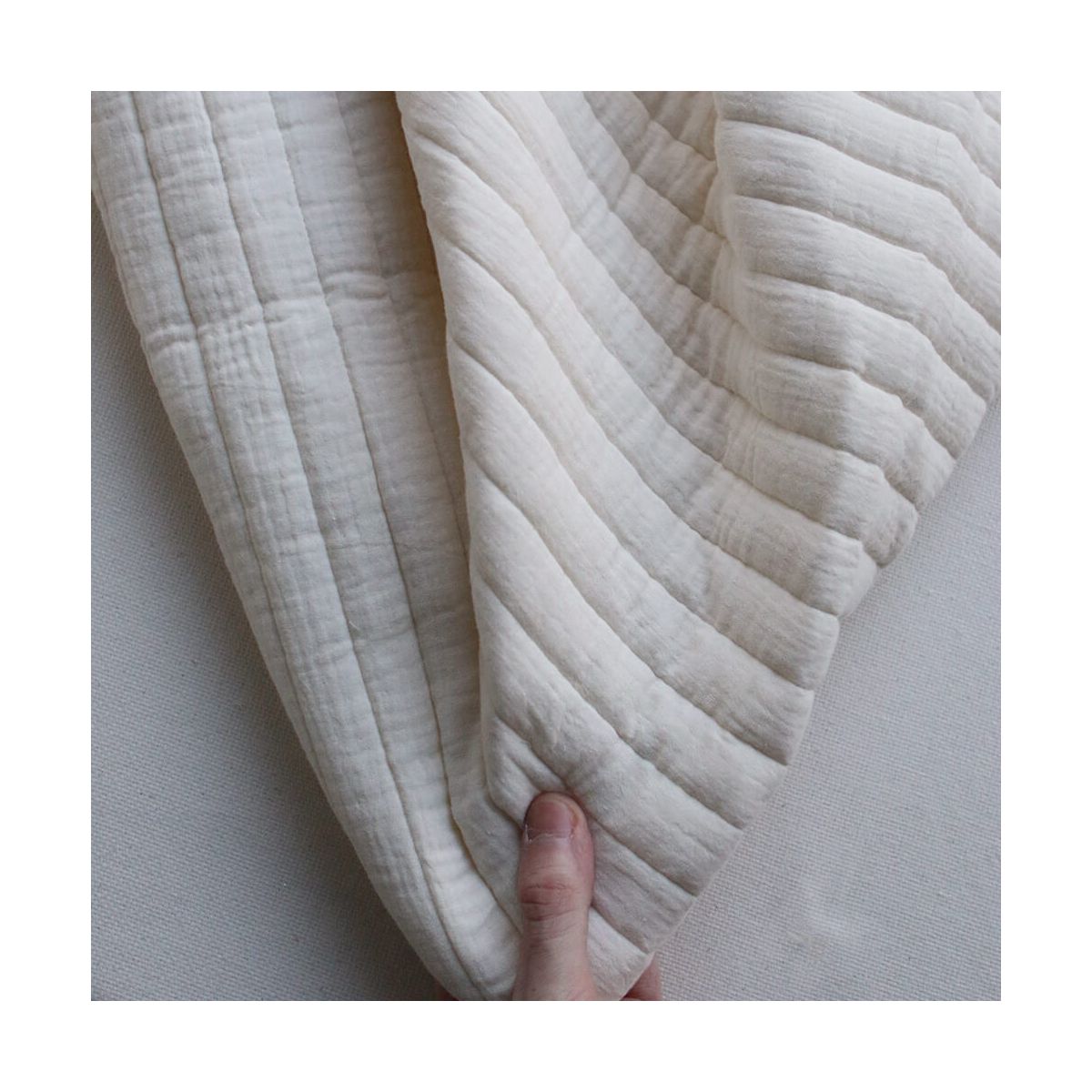 Tissu matelassé double gaze coton uni écru rayures