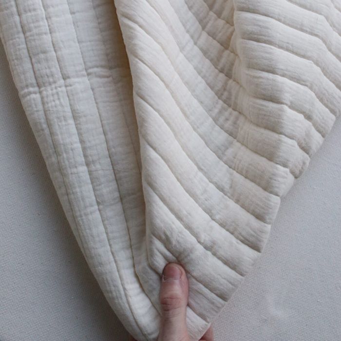 Tissu matelassé double gaze coton uni écru rayures