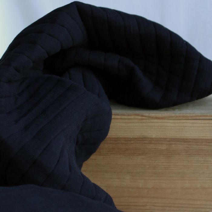 Tissu matelassé double gaze coton uni noir rayures