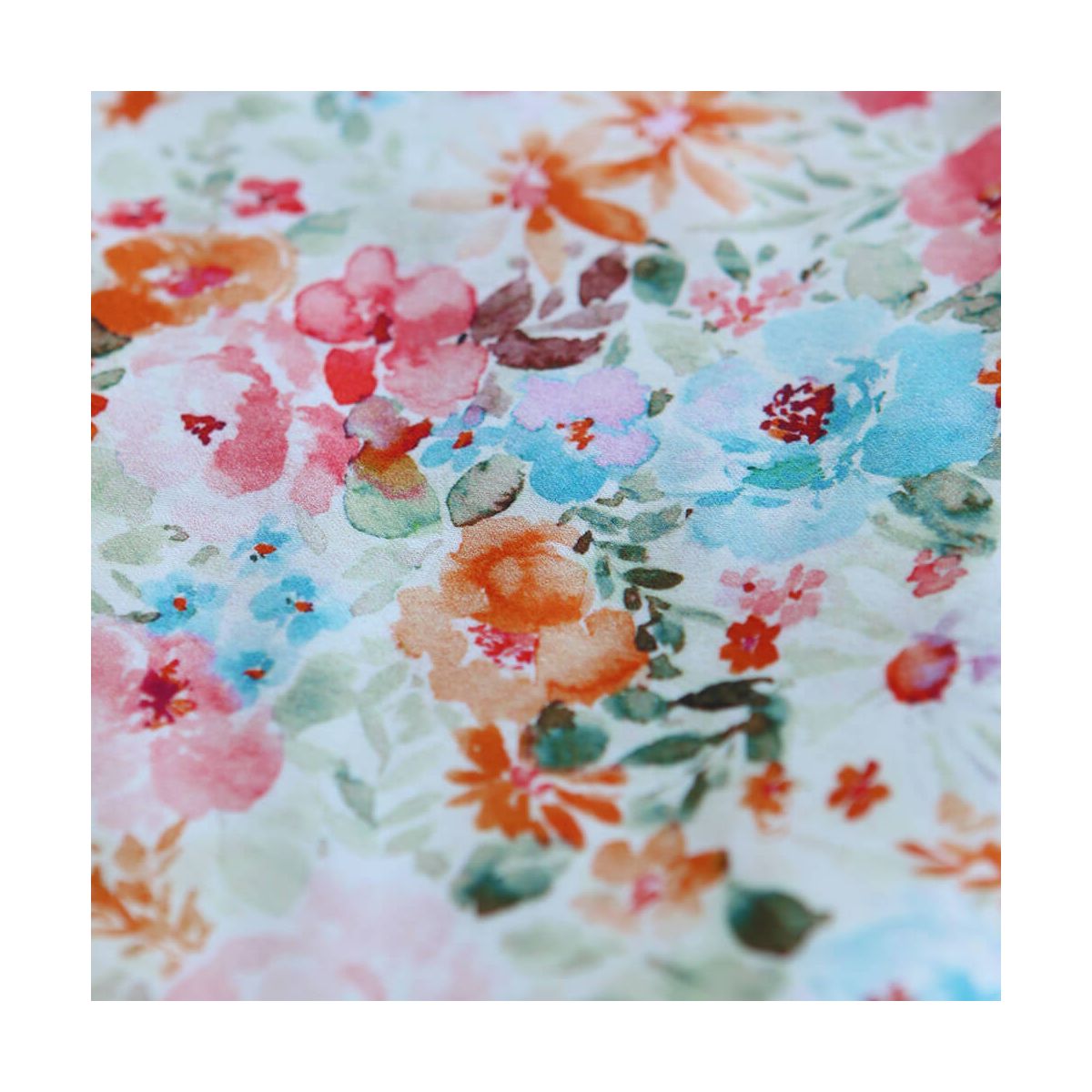 Suzon - Batiste de coton douce à imprimé fleuri aquarelle