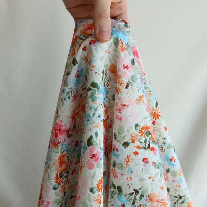 Suzon - Batiste de coton douce à imprimé fleuri aquarelle