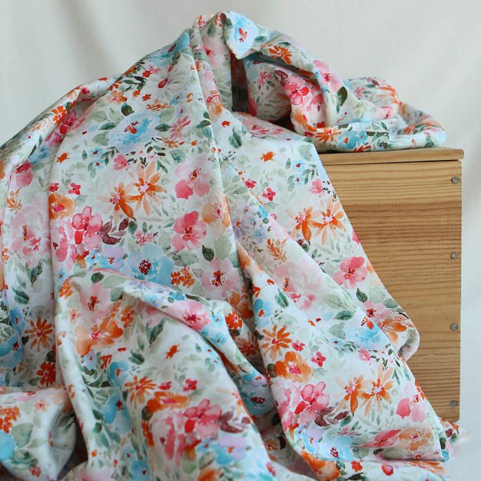 Suzon - Batiste de coton douce à imprimé fleuri aquarelle