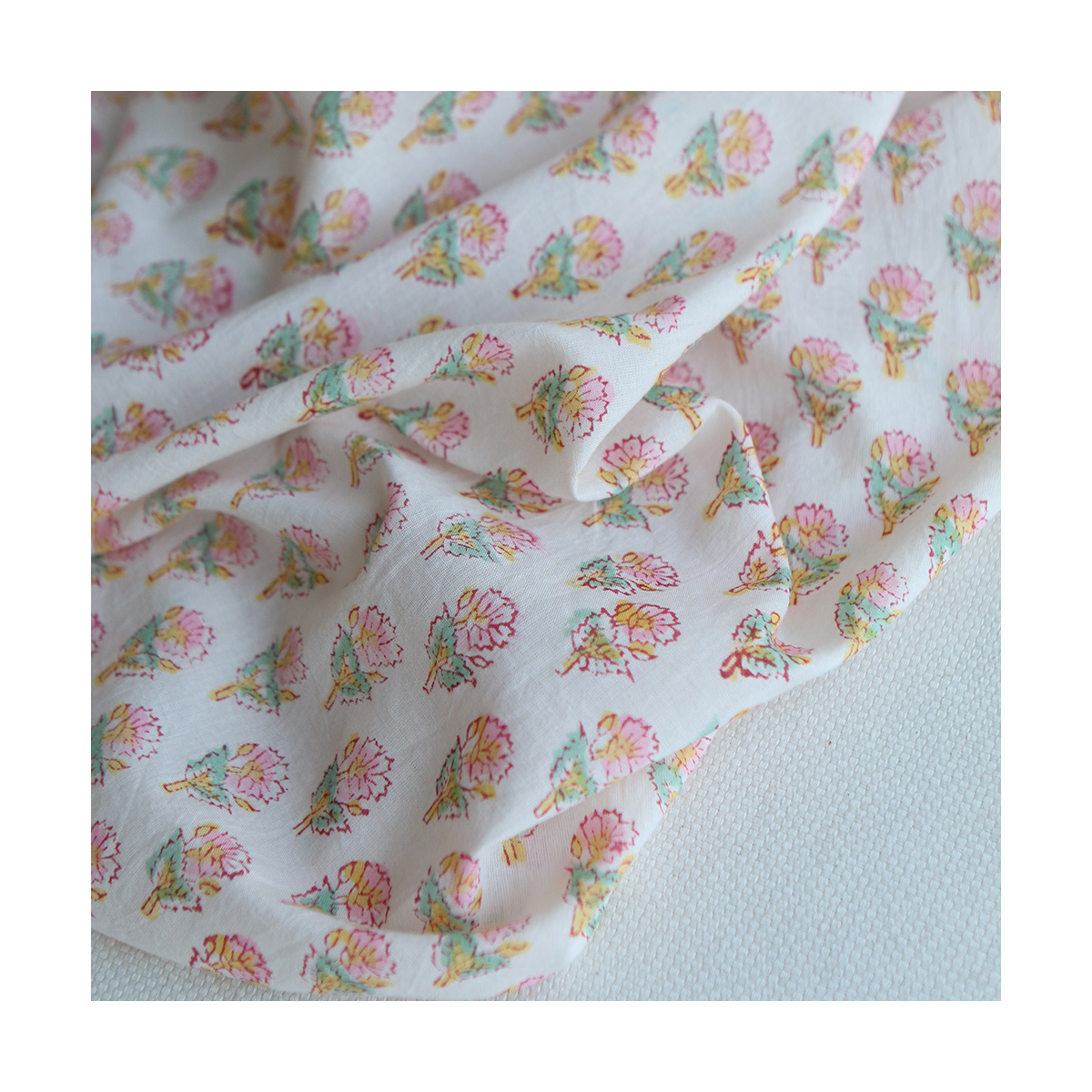 Nalini B - Tissu indien en coton imprimé main Hand Block Artisanal