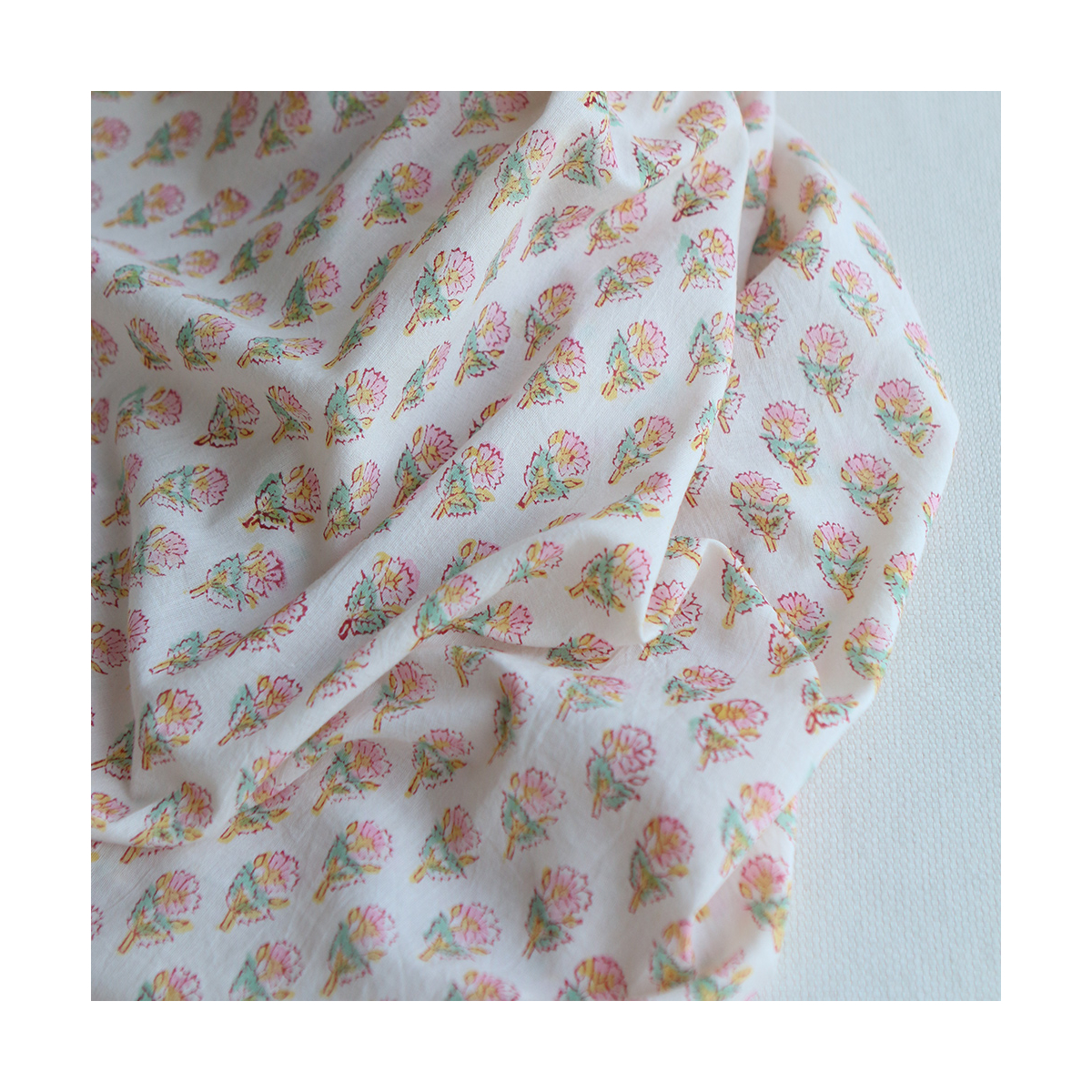 Nalini B - Tissu indien en coton imprimé main Hand Block Artisanal