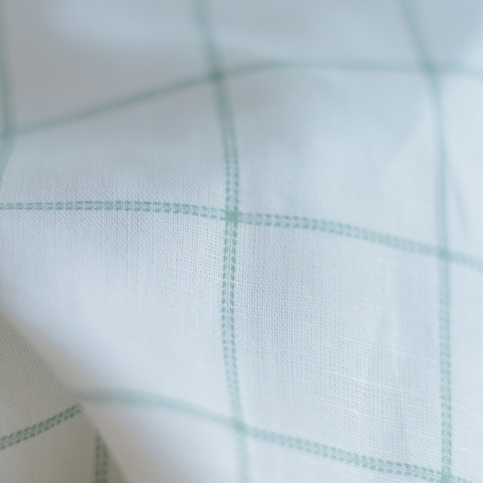 copy of Zephyr - Tissu lin coton fond blanc lait quadrillage bleu horizon