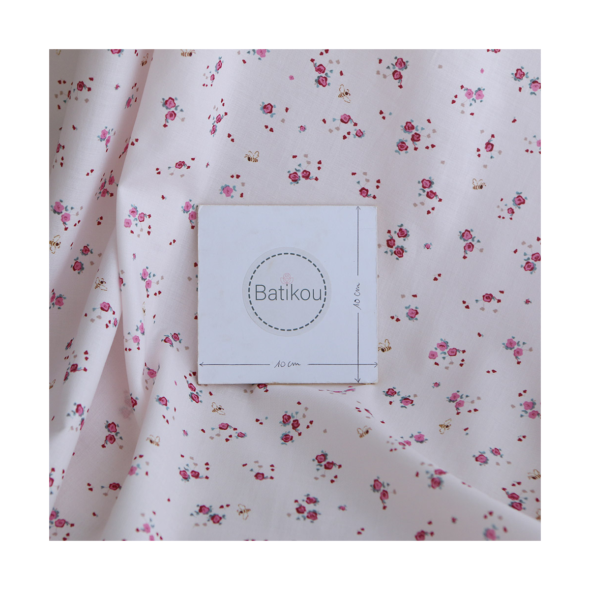 Paula - Tissu sergé de coton organique fin imprimé fond rose