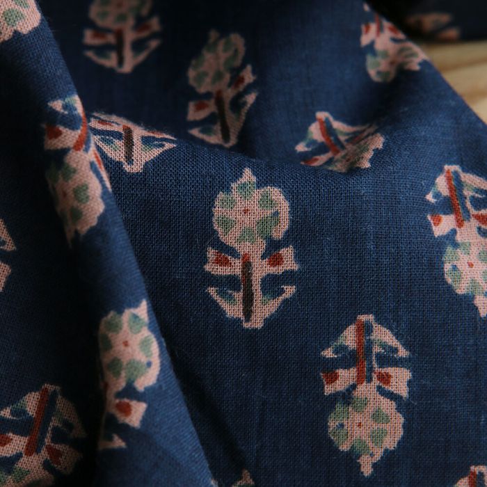 Kiran B - Tissu indien en coton imprimé main Hand Block marine