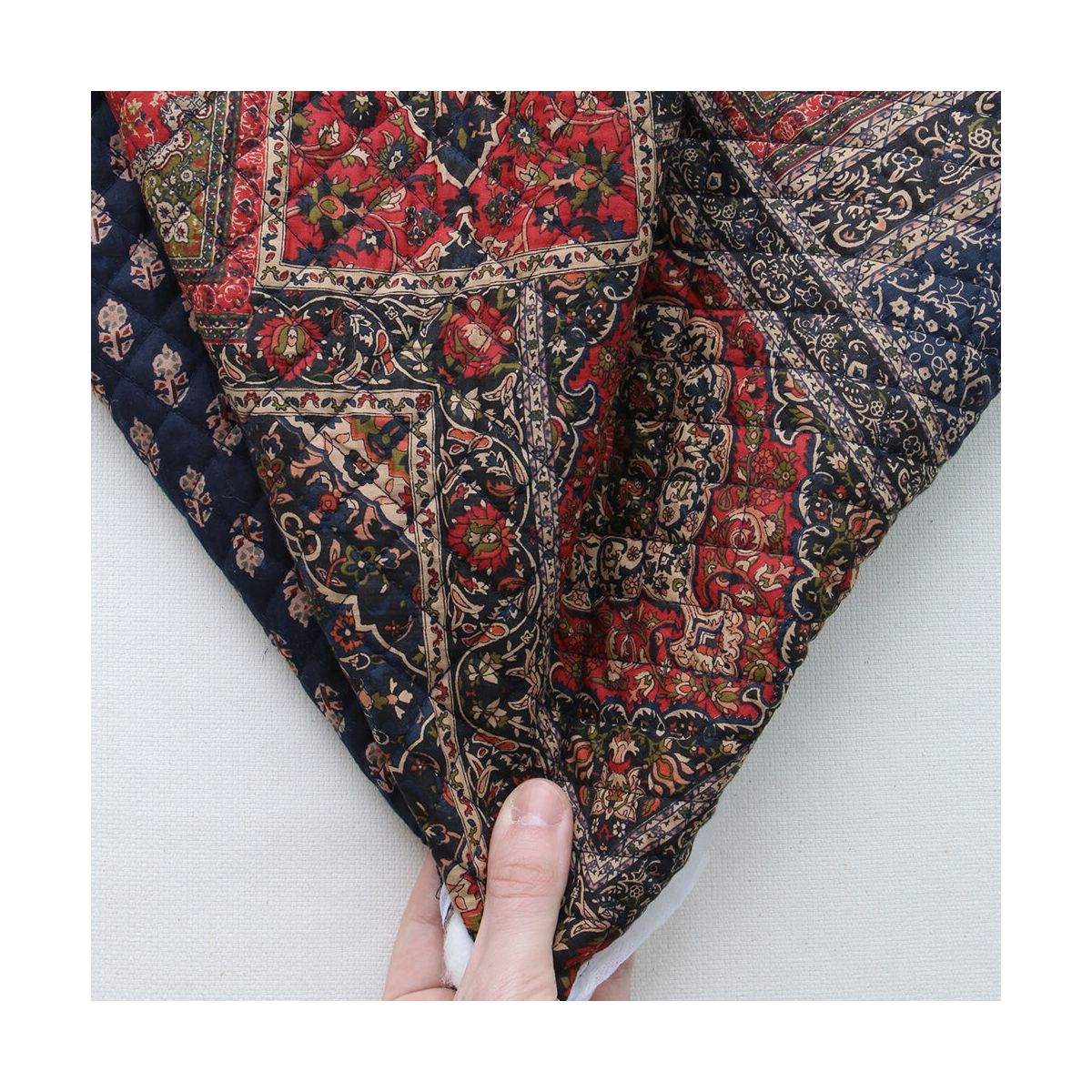 Kiran - Tissu indien matelassé double face coton hand block largeur 100cm