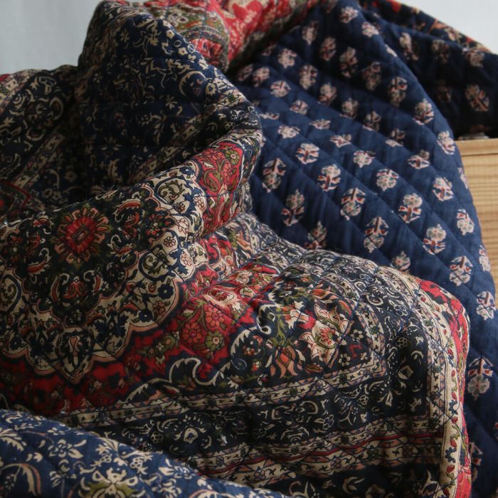 Kiran - Tissu indien matelassé double face coton hand block largeur 100cm