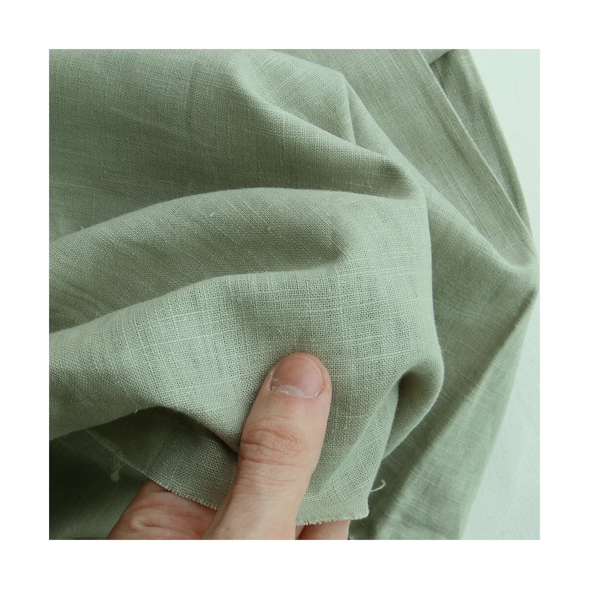 Lin lavé coloris vert amande