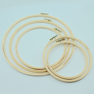 Cercle à broder / tambour en bois taille au choix