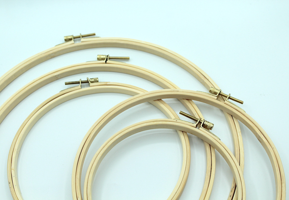 Cercle à broder / tambour en bois taille au choix