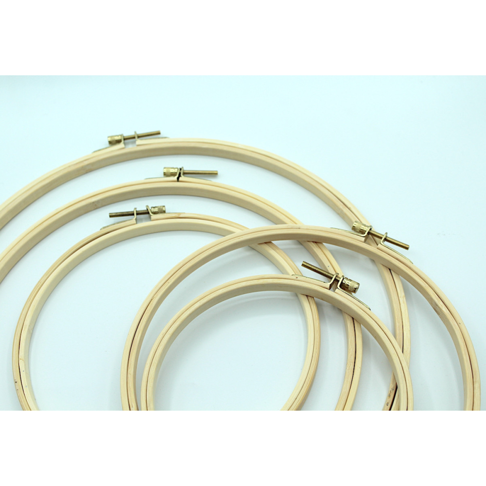 Cercle à broder / tambour en bois taille au choix