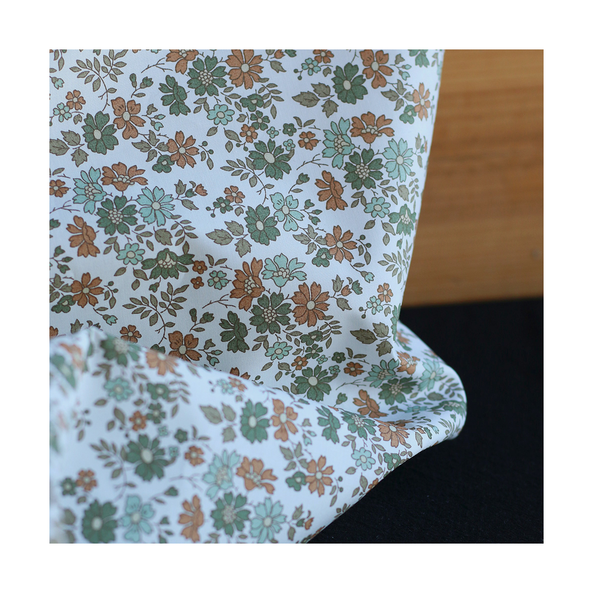 Liberty Popeline Capel Floret coloris A