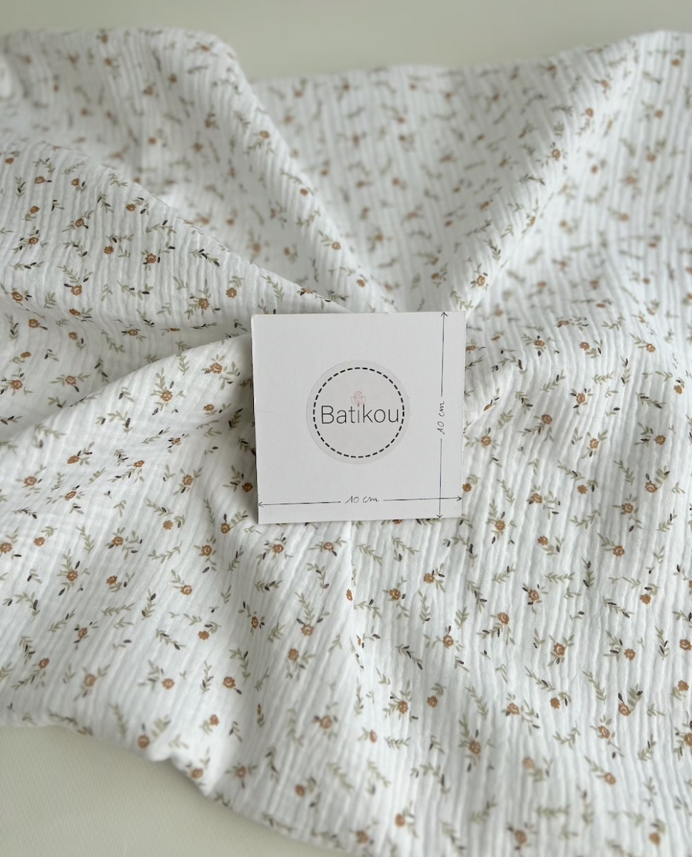 Double gaze de coton Janet blanc motifs fleuris naturel Batikou - 6