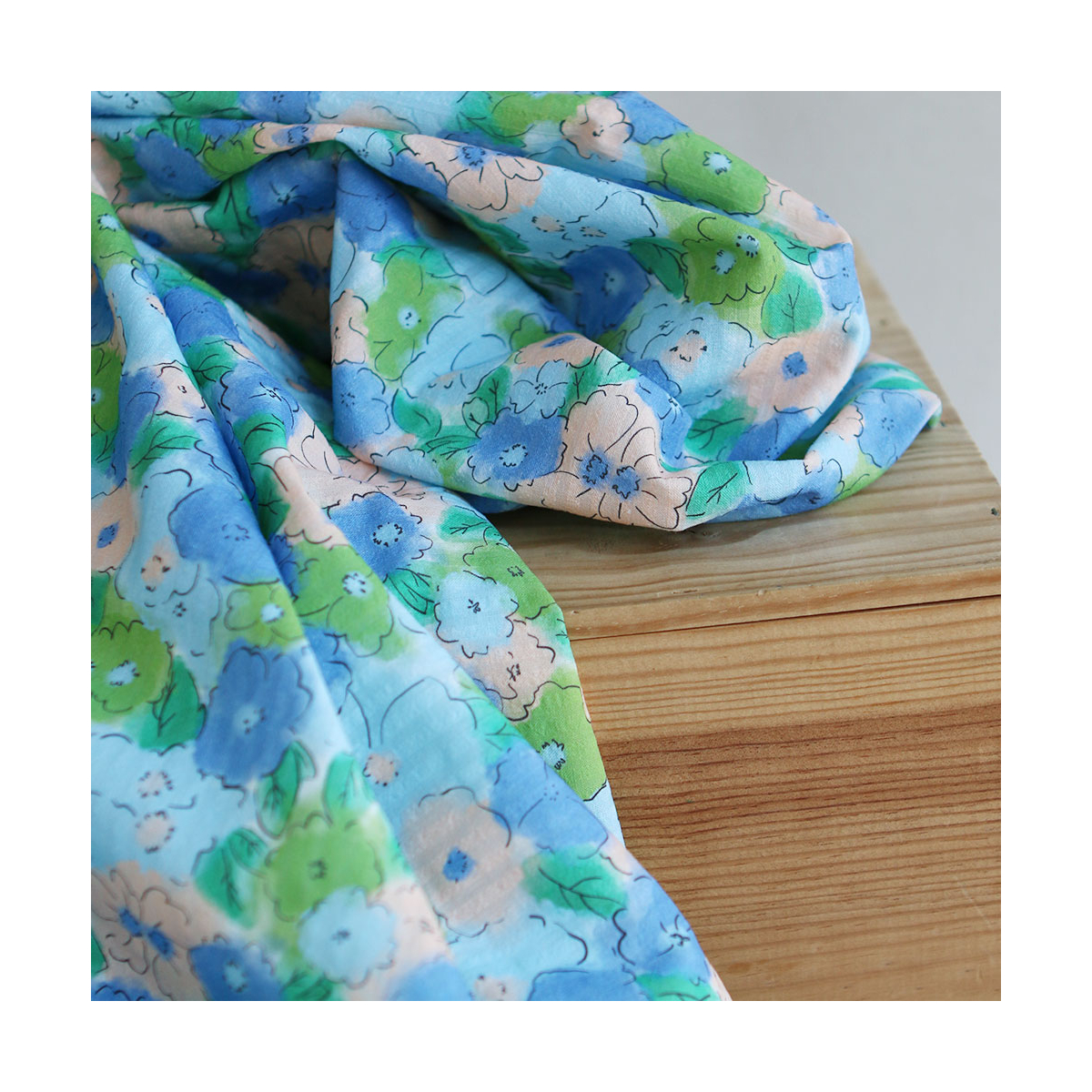 Seersucker / Coton gaufré motif fleuri bleu