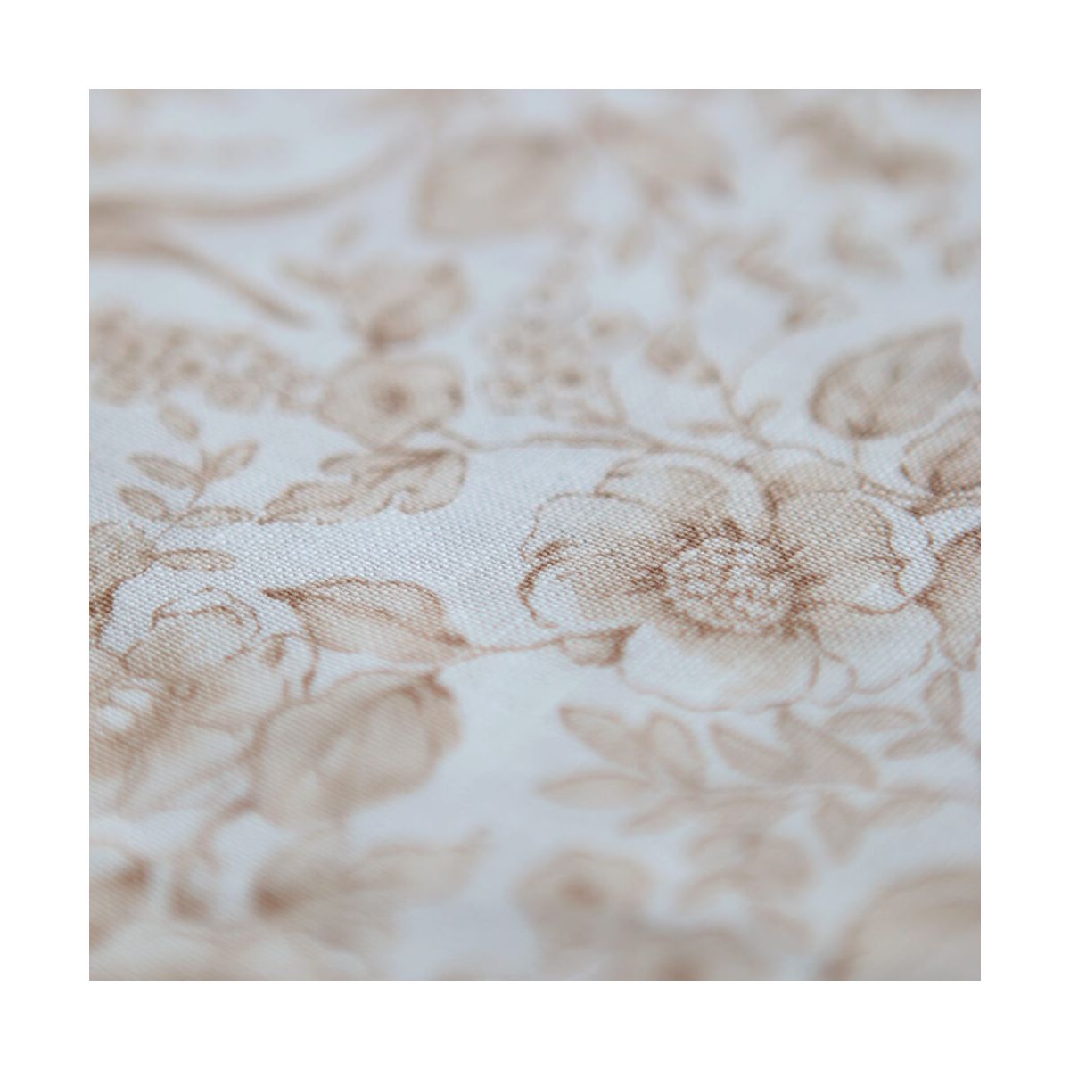 Apolline - Tissu lin coton roses effet toile de Jouy blanc lait et cappuccino