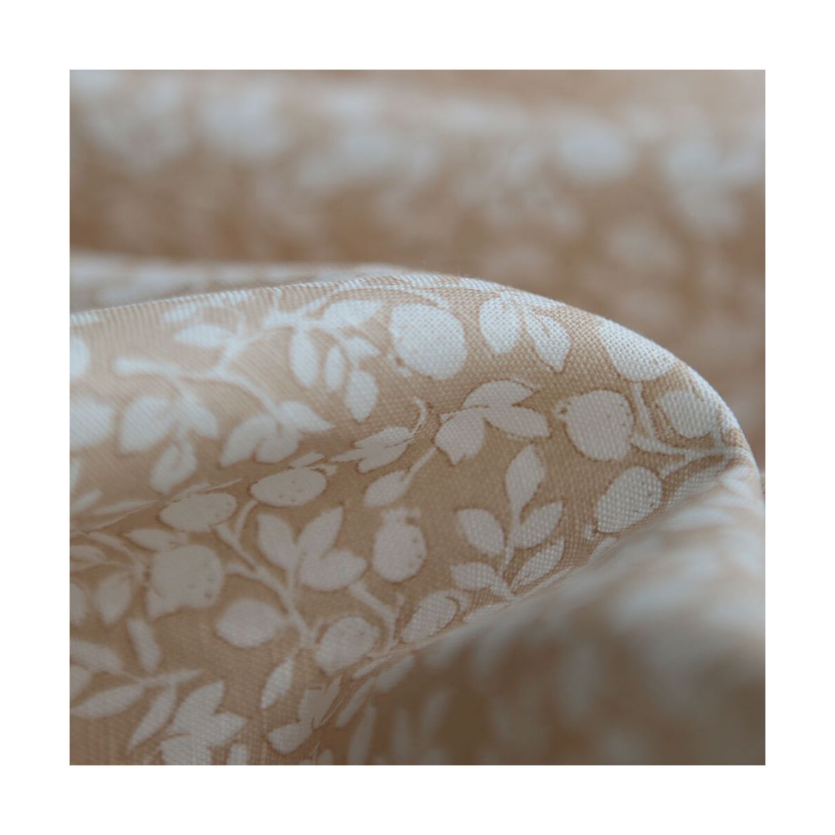 Amaury - Tissu lin coton motif délicat blanc lait et cappuccino