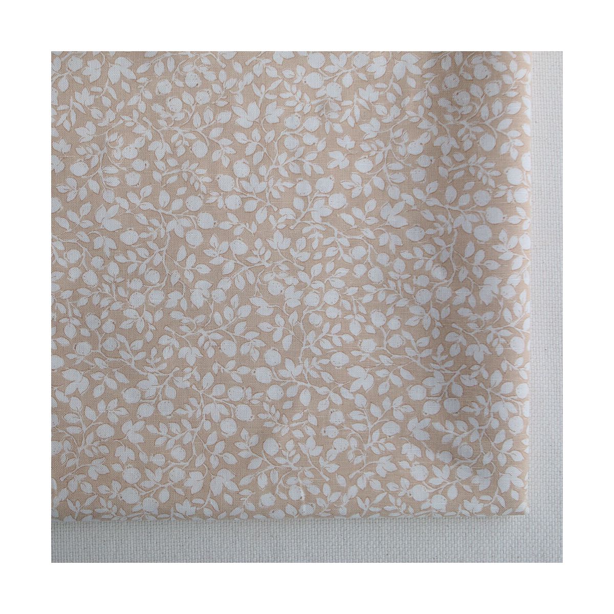 Amaury - Tissu lin coton motif délicat blanc lait et cappuccino