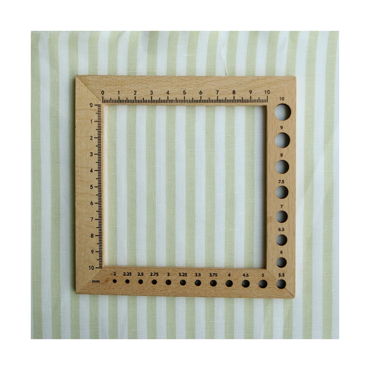 Lucas - Tissu lin coton rayures 6mm blanc lait et vert amande