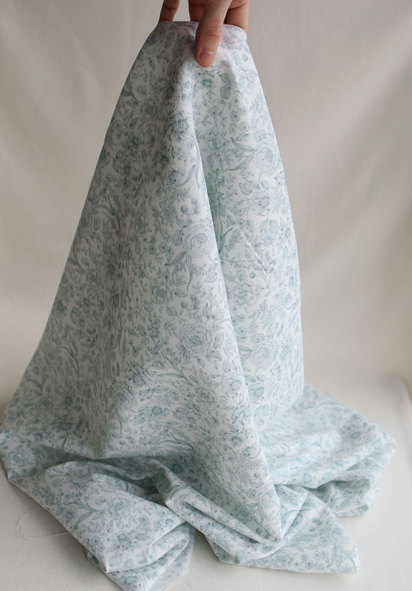 copie de Apolline - Tissu lin coton roses effet toile de Jouy blanc lait et vert amande
