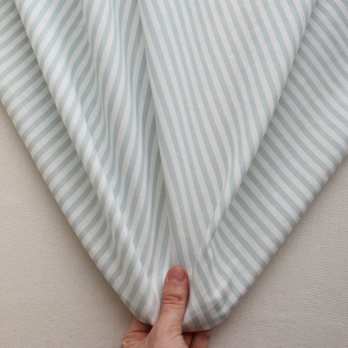Lucas - Tissu lin coton rayures 6mm blanc lait et bleu brume