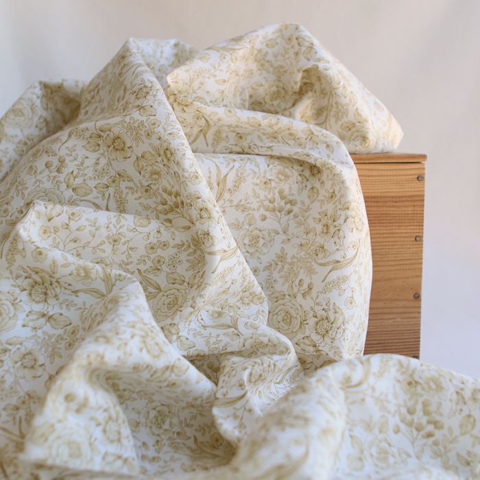 Apolline - Tissu lin coton roses effet toile de Jouy blanc lait et jaune blé