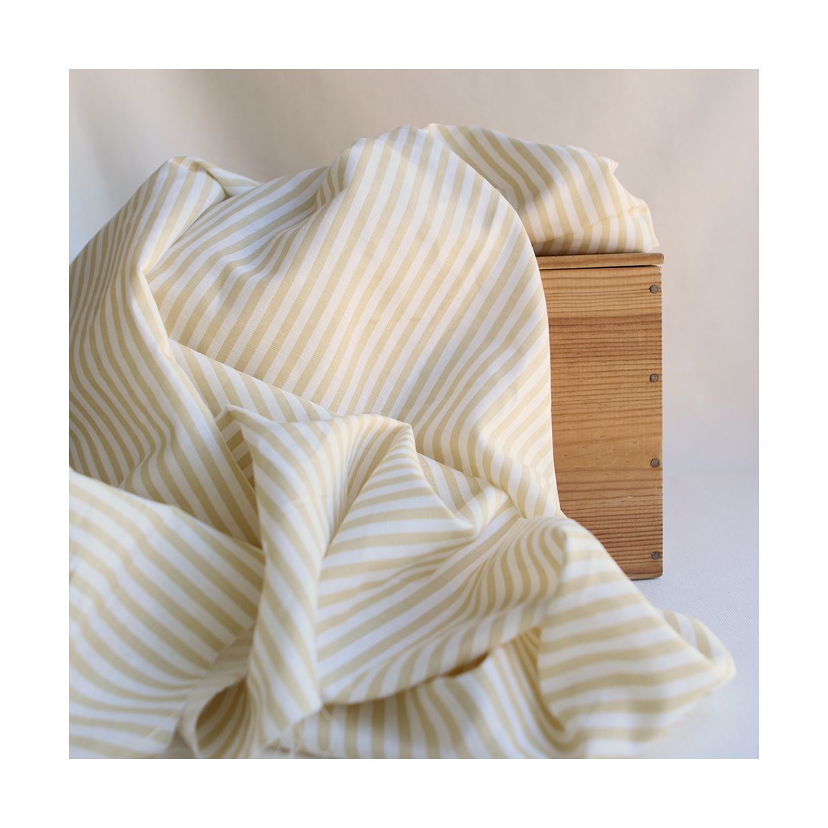 Lucas - Tissu lin coton rayures 6mm blanc lait et jaune blé