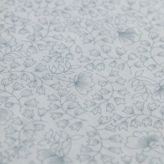 Batiste de coton BIO douce petit motif fleuri bleu grisé
