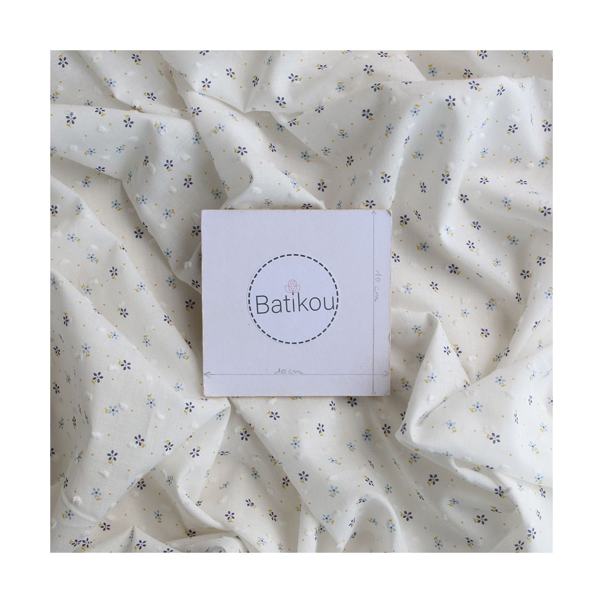 Plumetis de coton BIO petit motif fleuri bleu et pois