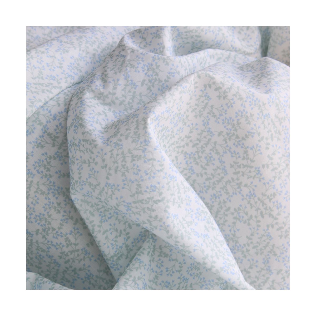 Batiste de coton BIO douce petit motif fleuri bleu vert tendre