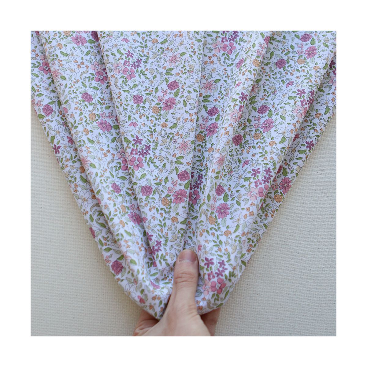 Amelie - Popeline de coton fleuri teintes roses