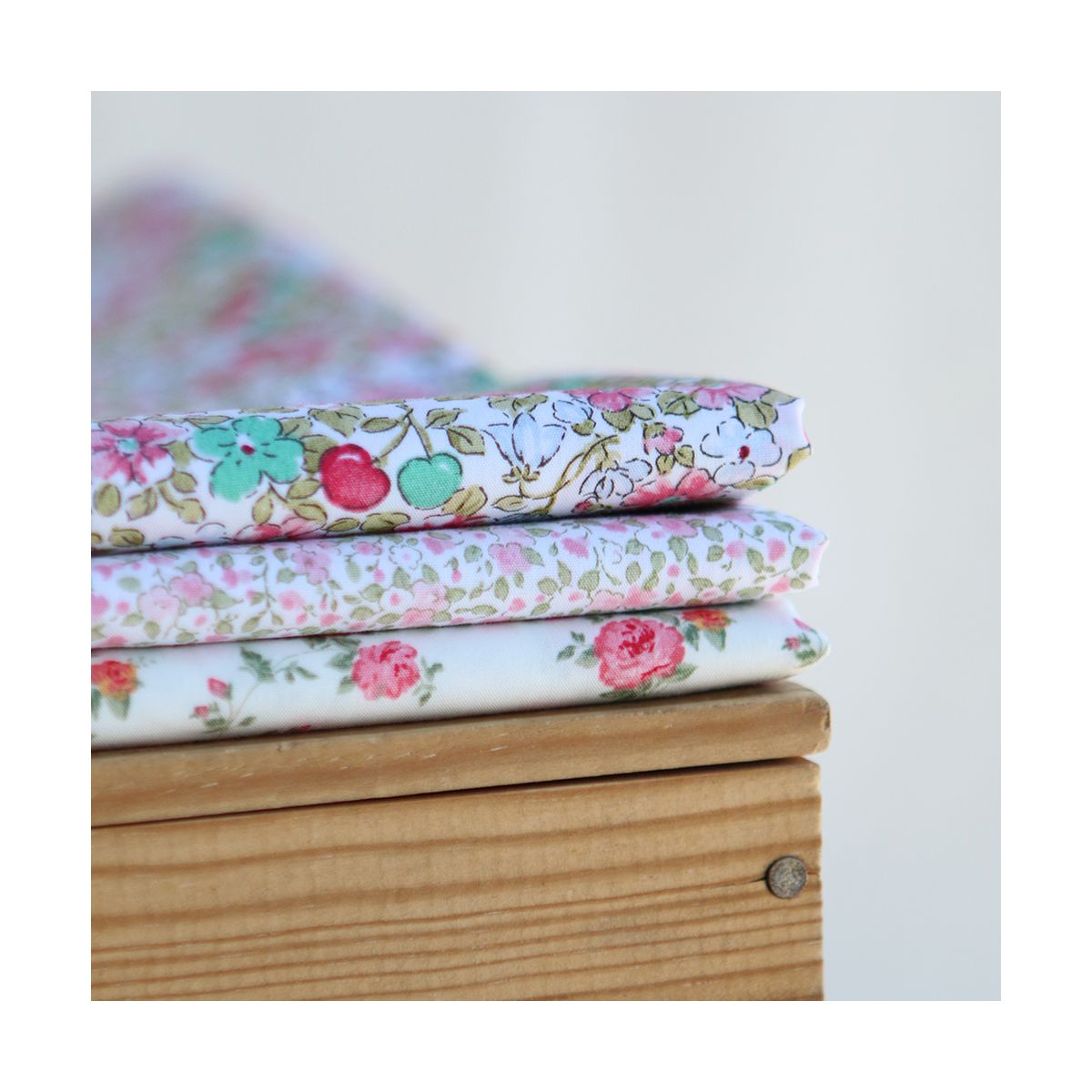 Grace - Popeline de coton mini fleurivert et rose