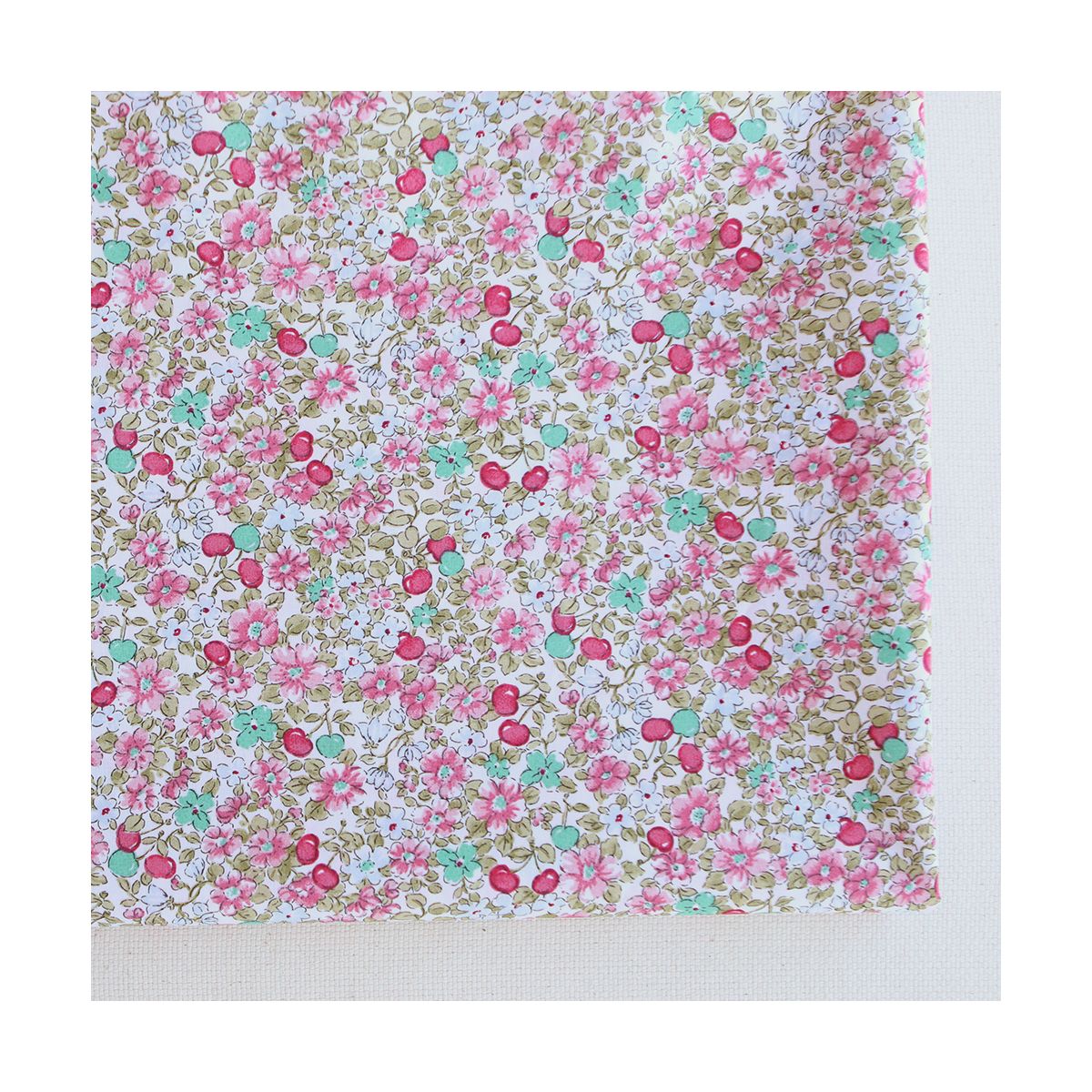 Cerisette - Popeline de coton imprimé fleuri et cerises
