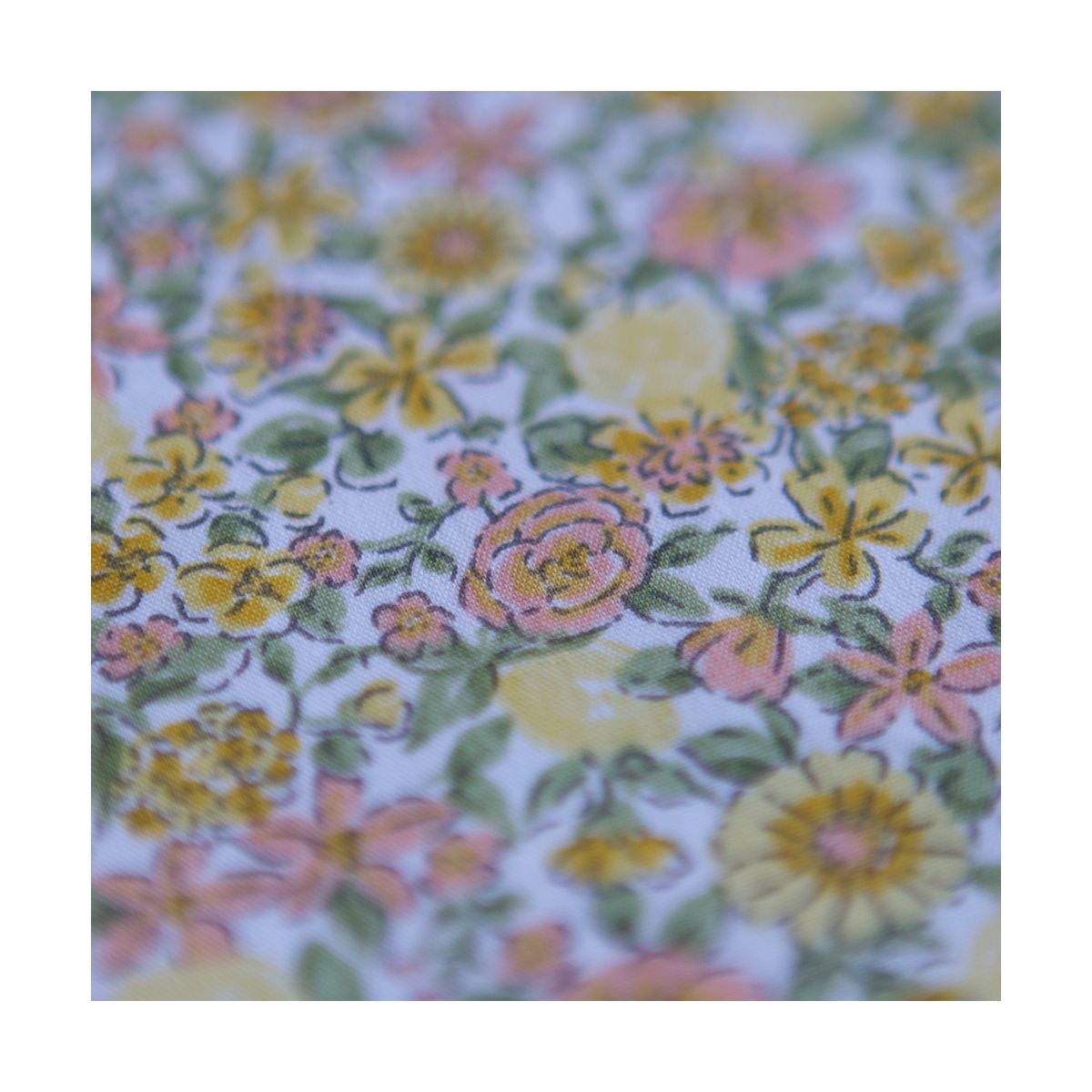 Elsa - Popeline de coton imprimé fleuri jaune