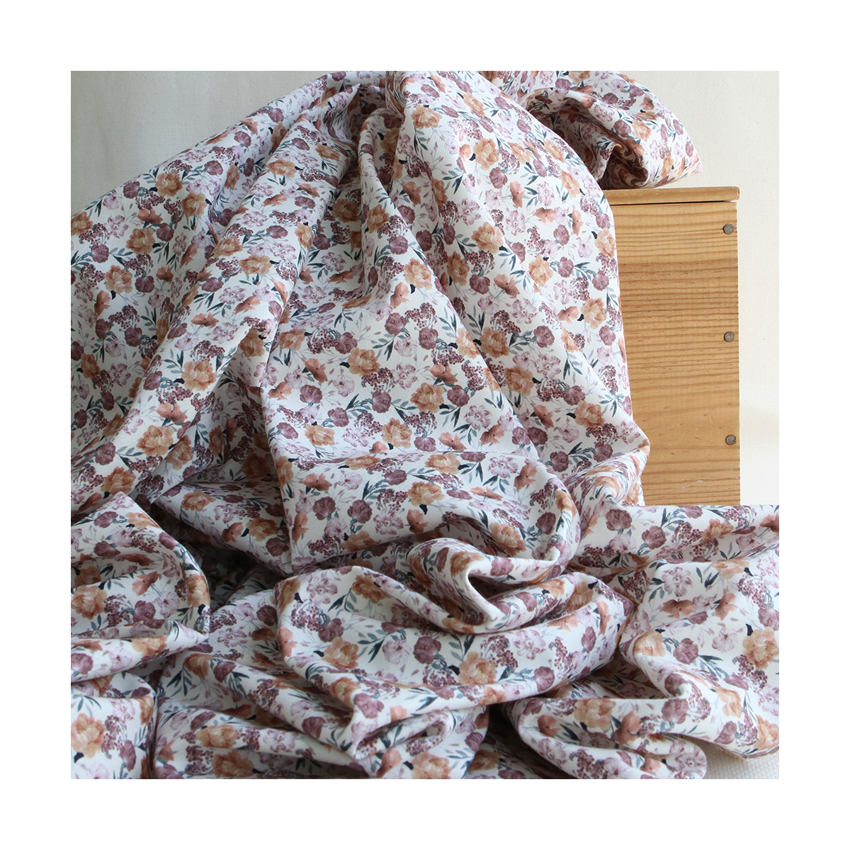 Tissu popeline sergé coton organique imprimé fleuri douce et fluide