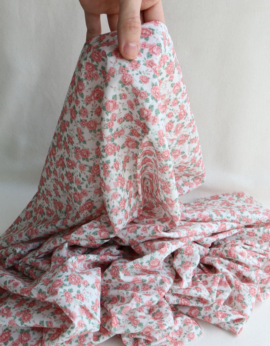 Clara - Batiste de coton BIO douce petit motif fleuri