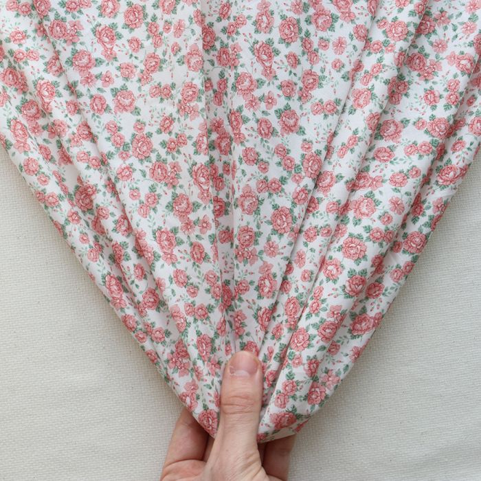 Clara - Batiste de coton BIO douce petit motif fleuri