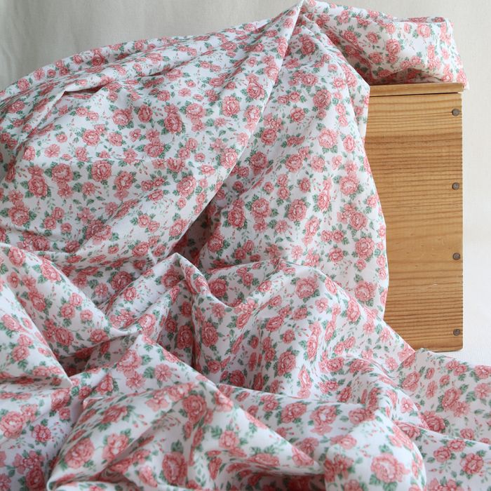 Clara - Batiste de coton BIO douce petit motif fleuri