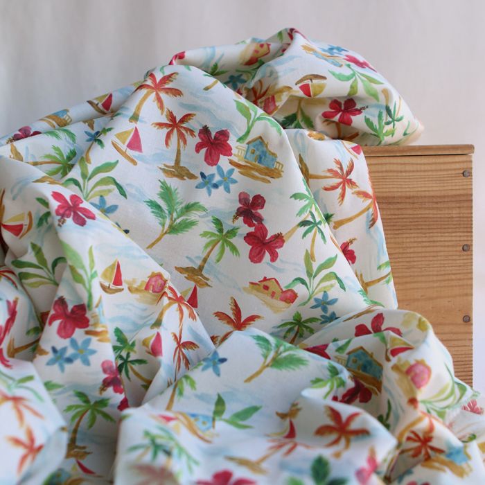Batiste de coton BIO douce fond écru motif vacances sous les cocotiers
