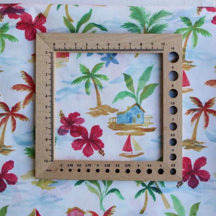 Batiste de coton BIO douce fond écru motif vacances sous les cocotiers