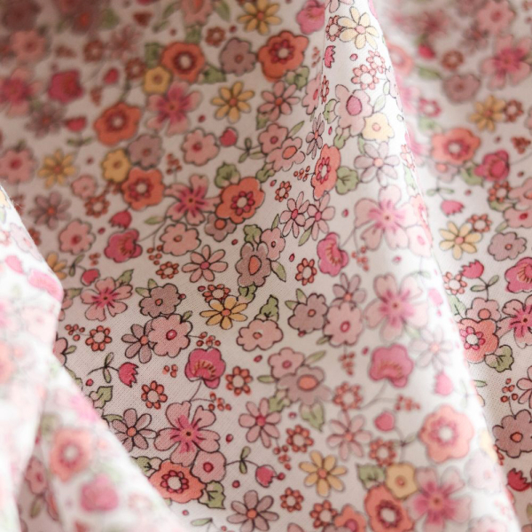 Emilie - Batiste de coton SILKYNE à imprimé fleuri rose 2