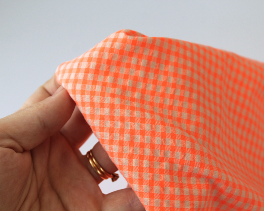 Seersucker / Coton gaufré vichy orange fluo