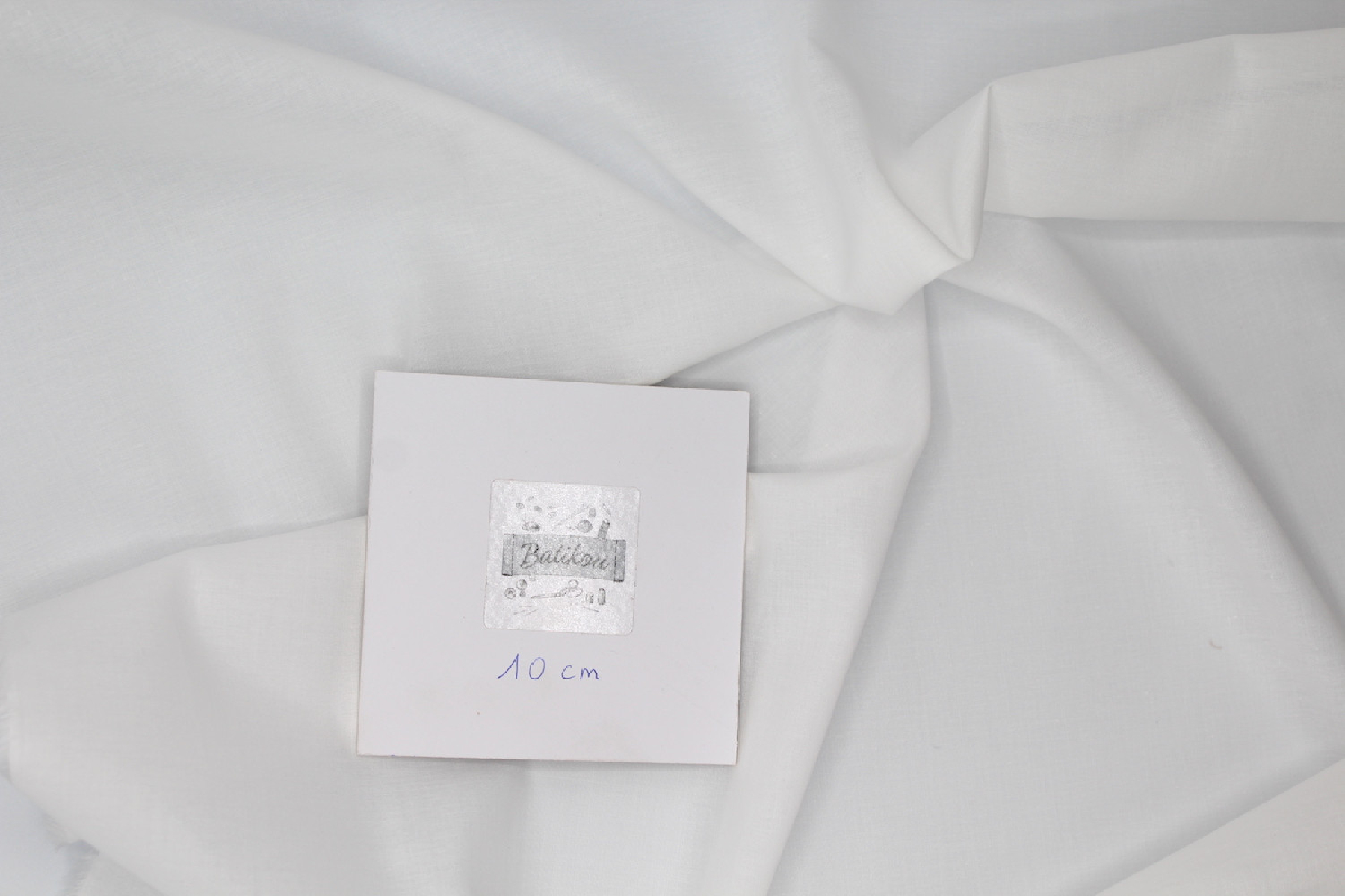 Voile de coton organique uni coloris blanc