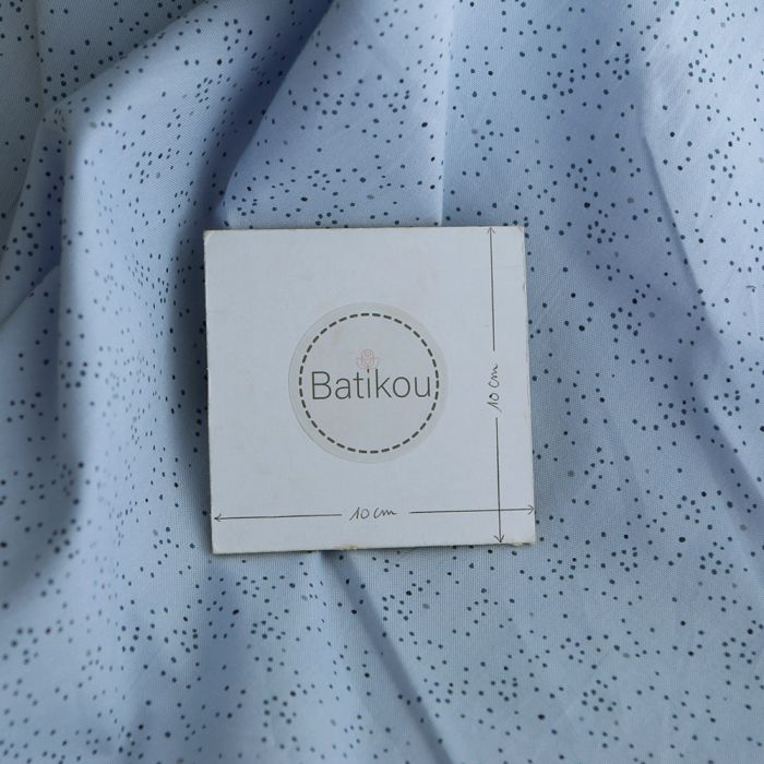 Chambray coton bleu clair nuée de pois marine