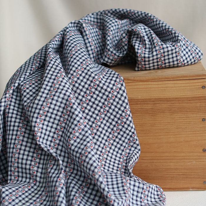 Isabeau - Tissu coton vichy jacquard avec petites fleurs rouges