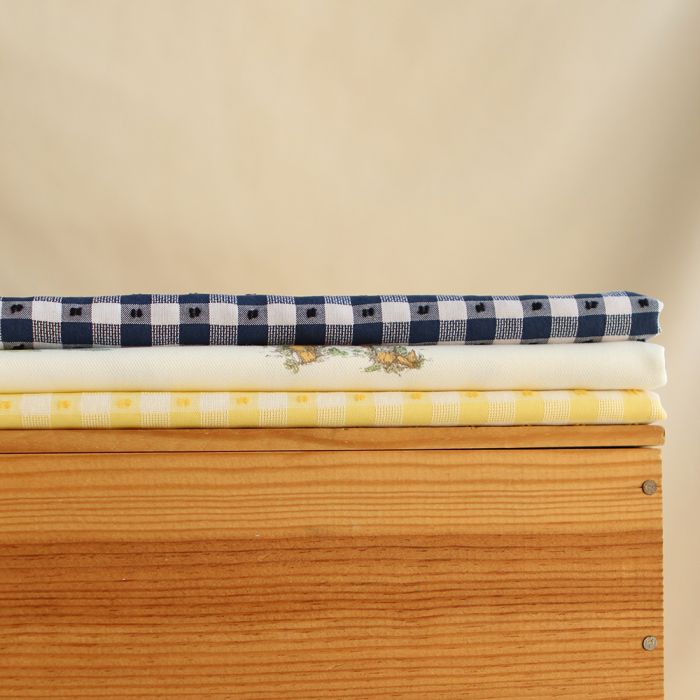 Vichy plumetis de coton et viscose coloris bleu marine