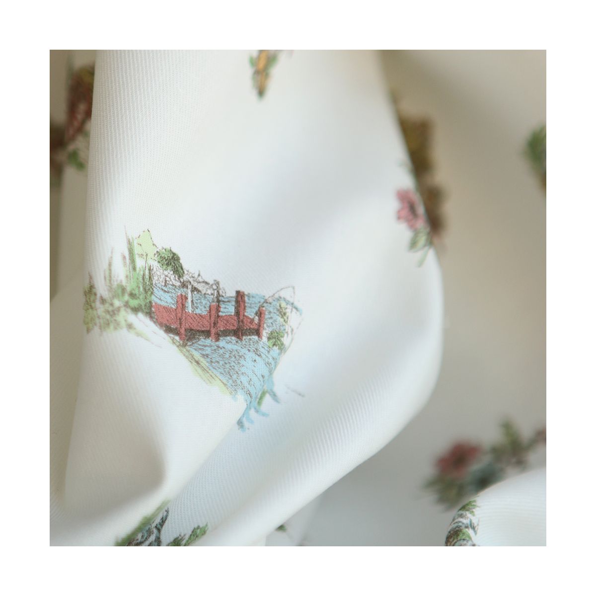 Geneviève - Tissu sergé / twill de coton organique imprimé toile jouy colorée