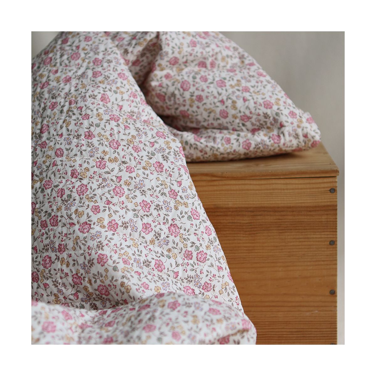 Margaret - Matelassé velours milleraie imprimé fleuri Made in France